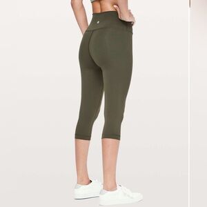 Lululemon Athletica Forest Green Cropped Leggings